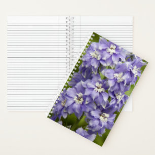 Mooie paarse Delphinium bloemen Notitieboek