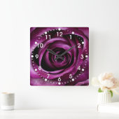 Mooie Paarse Rozen die kleine roetjes hebben Vierkante Klok (Huis)