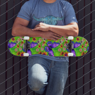 Mooie Paarse vlinderbloemenweide Persoonlijk Skateboard