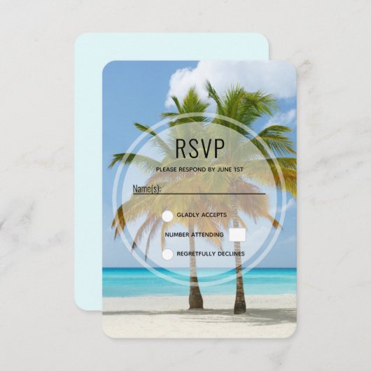 Mooie palmbomen op een tropisch strand RSVP kaartje (Voorkant / Achterkant)