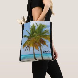 Mooie palmbomen op een tropisch strand tote bag