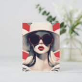 Mooie Parijse vrouw in rode zonnebril Briefkaart (Staand voorkant)