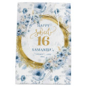 Mooie Pastel Blauw Sweet 16 Gouden Glitter Tassen Medium Cadeauzakje (Achterkant)