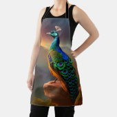 Mooie Peacock is verheugd over de dag Schort (Insitu)