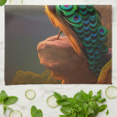 Mooie Peacock is verheugd over de dag Theedoek (Gevouwen)