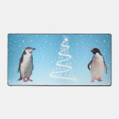Mooie Penguin Couple op Light Blue Bureaumat (Voorkant)