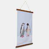 Mooie Penguin Couple op Light Periwinkle Blue Hangend Wandkleed (Gebogen)