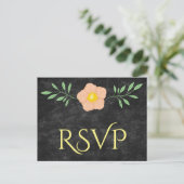 Mooie Perzik Geel en Groen Bloemen rsvp Uitnodiging Briefkaart (Staand voorkant)