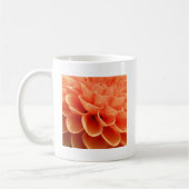 Mooie perzikkleurige Dahlia Flower Petals Koffiemok (Links)