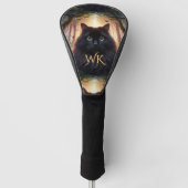 Mooie pluizige zwarte kat met gouden ogen Monogram Golfheadcover (Voorkant)