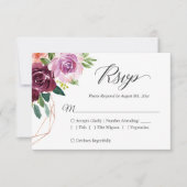 Mooie Plum Paars Floral Wedding RSVP Kaart (Voorkant)