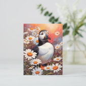 Mooie Puffin in Daisy Field Briefkaart (Staand voorkant)