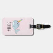 Mooie Regenboog Narwal Cartoon en Naam Kinderen Bagagelabel (Voorkant horizontaal)