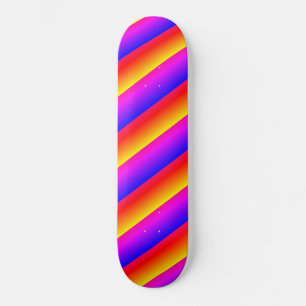 Mooie regenboogkleuren persoonlijk skateboard