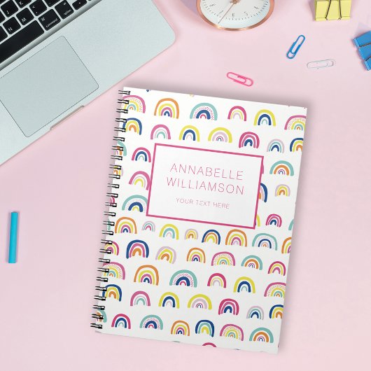 Mooie regenboogpatroon aangepaste naam notitieboek