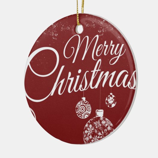 Mooie rode achtergrond met kerstdecoraties keramisch ornament (Links)