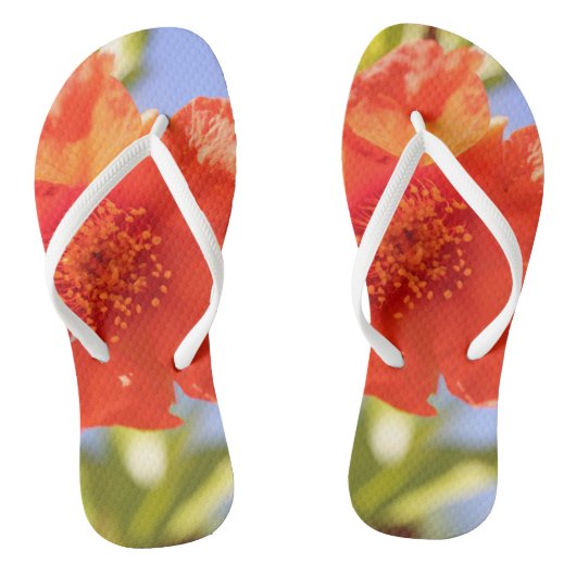 Mooie Rode Bloem Blauwe Lucht Flip Flops (Voetbed)