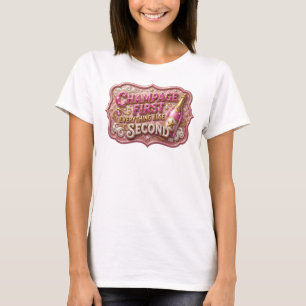 Mooie Rode CHAMPAGNE EERST Print T-shirt