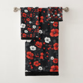 Mooie rode en witte rozen Zwarte achtergrond Bad Handdoek (Insitu)
