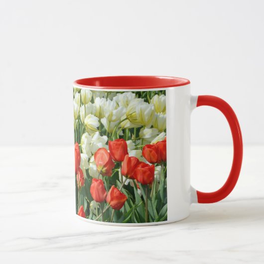 Mooie rode en witte tulpenkoffie-mok mok (Rechts)