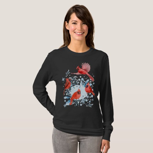 Mooie rode kardinaalvogels Winter Scene Christma T-shirt (Voorkant volledig)
