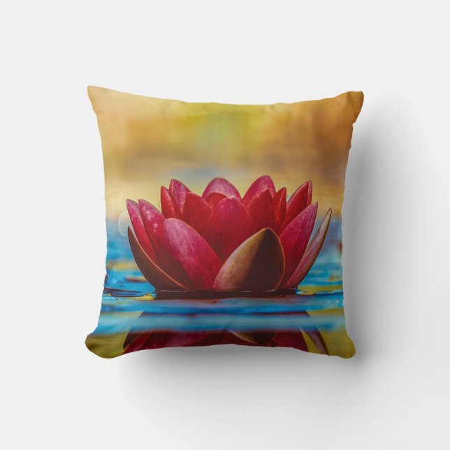 Mooie Rode Lotus, Zen  Kussen (Voorkant)
