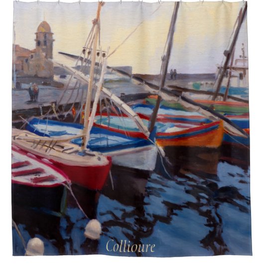 Mooie rode Oranje blauwe boten in Collioure Douchegordijn (Voorkant)