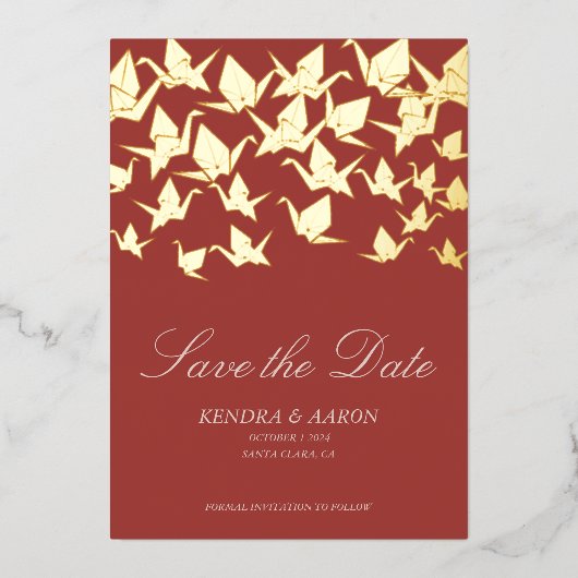 Mooie rode origami papierkraan bewaar de datum folie uitnodiging (Voorkant)