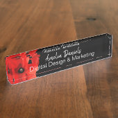 Mooie rode papaver op zwarte naamplaat naambordje (Zijkant)