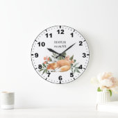 Mooie rode vos tussen bloemen en groen grote klok (Huis)