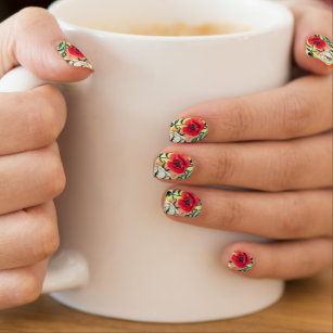 Mooie rode witte klaproos nagel art bloemen minx nail art