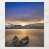 Mooie Rowboats Water Sunrise Foto Wijn Etiket (Enkel label)