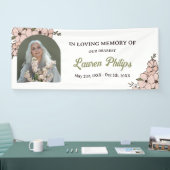 Mooie roze bloemboog foto in liefdevolle herinneri spandoek (Beurs)