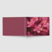 Mooie roze bloemen gastenboek (Volledig)