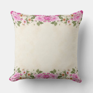 Mooie roze bloemen op licht champagne beige kussen