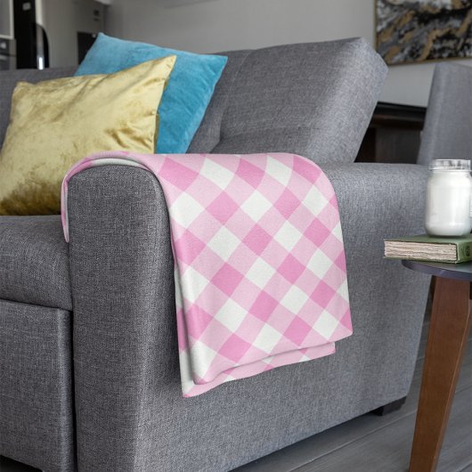 Mooie roze en witte geruite stof fleece deken