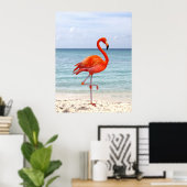 Mooie Roze Flamingovogel op het Strand Poster (Thuiskantoor)