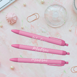 Mooie Roze Gepersonaliseerde Naam Zwarte Inkt Pen