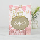 Mooie roze Happy 1st Verjaardag Uitnodiging (Staand voorkant)