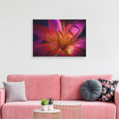 Mooie Roze Lily Canvas Afdruk (Insitu (Woonkamer))