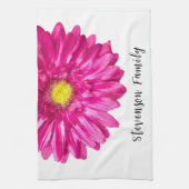 Mooie roze madeliefjesbloem aangepaste naam theedoek (Verticaal)