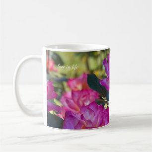 Mooie roze rozen koffiemok