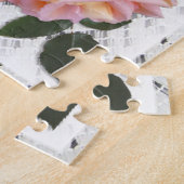 Mooie roze rozen op de achtergrond van de kant legpuzzel (Zijkant)