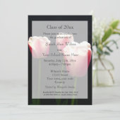 Mooie roze tulp bloemen afstudeer aankondiging (Staand voorkant)