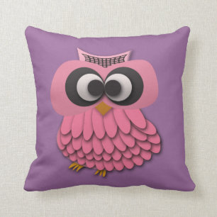 Mooie Roze Uil op Paarse Kussen
