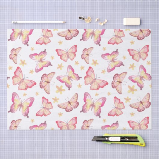 Mooie roze vlinder en gele bloem tissuepapier (Craft)