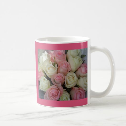 Mooie roze witte rozen bloem Bouquet Koffiemok (Rechts)