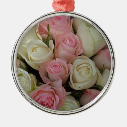 Mooie roze witte rozen bloem Bouquet Metalen Ornament (Voorkant)