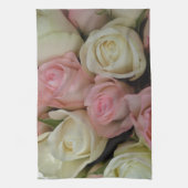 Mooie roze witte rozen bloem Bouquet Theedoek (Verticaal)