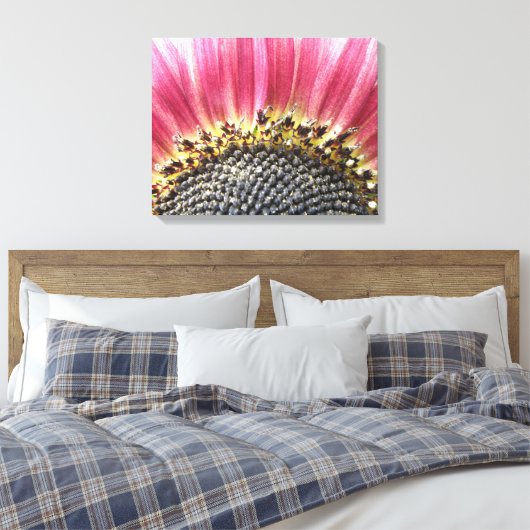 Mooie roze zonnebloem canvas print (Insitu (Slaapkamer))